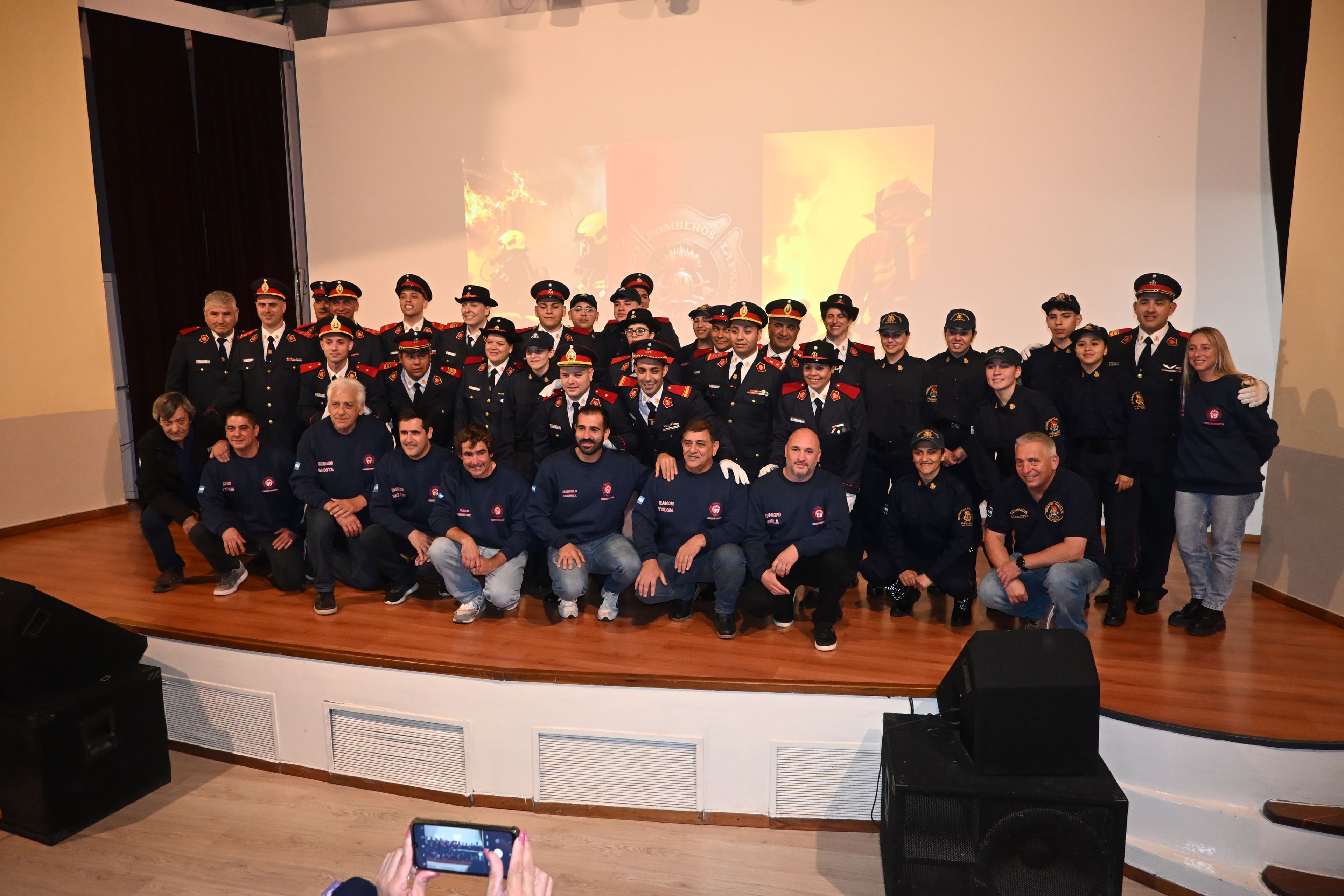 Realicó homenajeó a sus Bomberos Voluntarios en su día
