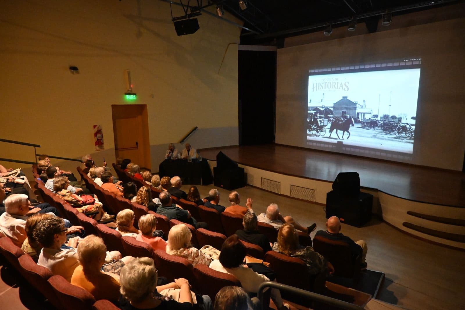 Una noche de historia y emoción en el Centro Cultural de Realicó.