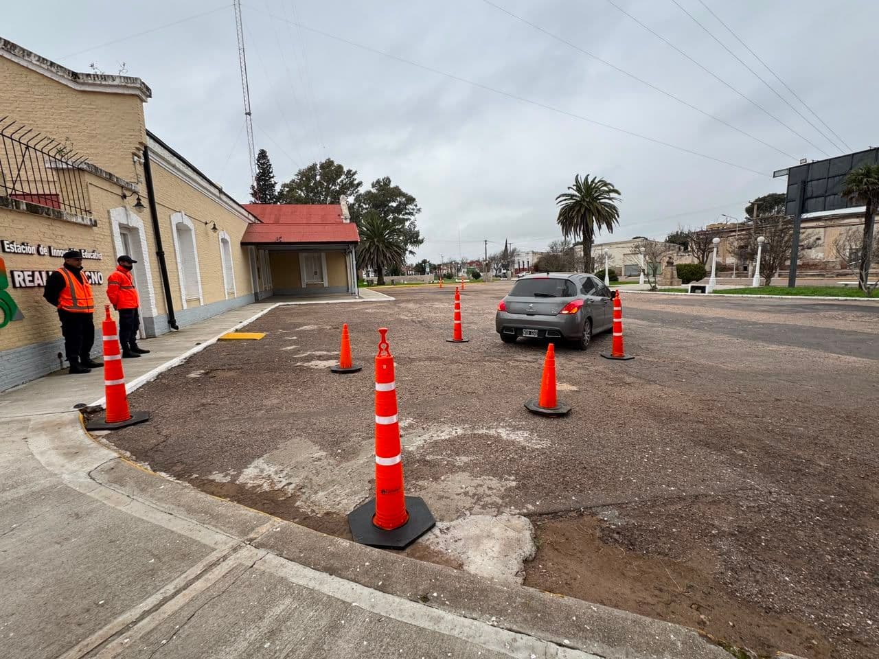 Comenzaron los exámenes de idoneidad conductiva en el nuevo sector frente a la Estación