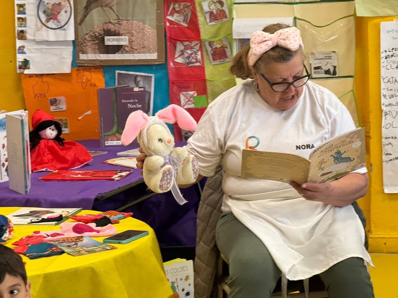 Lecturas que unen generaciones: Cumelén participó del Festival “Por Más Lectura”